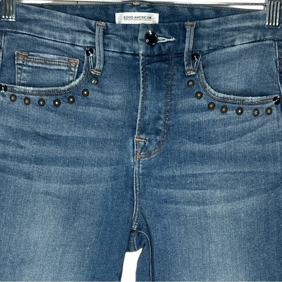 Good American Good Legs Crop Studded Split Hem Jeans Size 2/26 - Picture 4 of 13